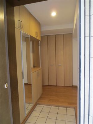 ご夫婦の会話が楽しめる明るい空間に ご夫婦の会話が楽しめる明るい空間に